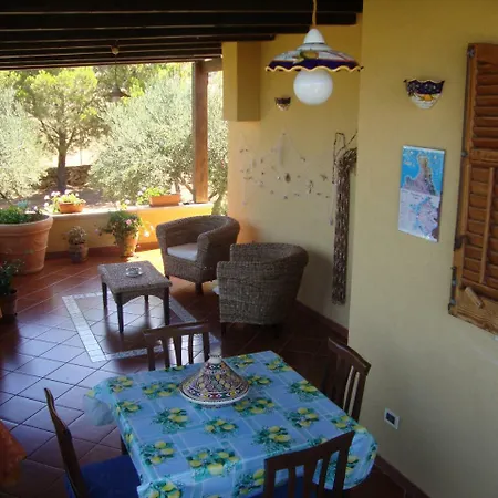 Holiday home Mediterraneo Castelluzzo
